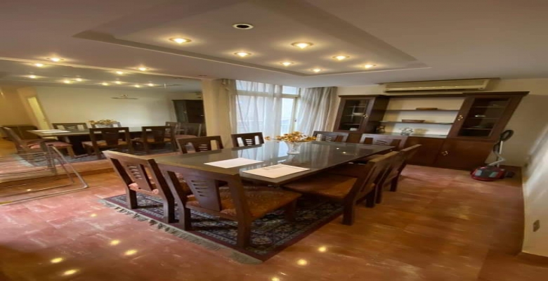 شقة مفروشة للإيجار بالزمالك / Furnished apartment for rent in Zamalek