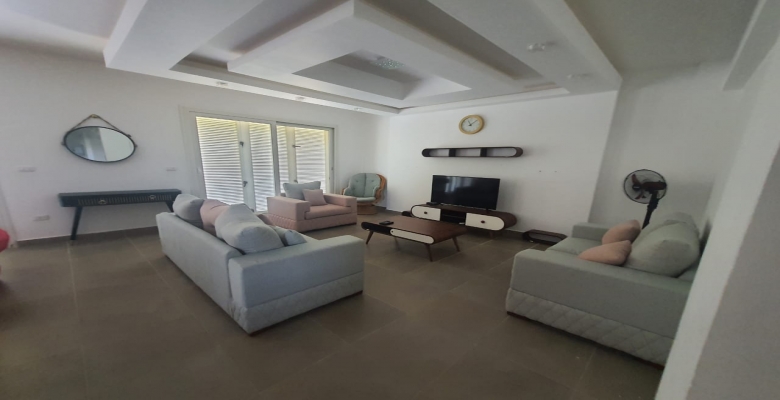 فيلا للايجار بالساحل الشمالي