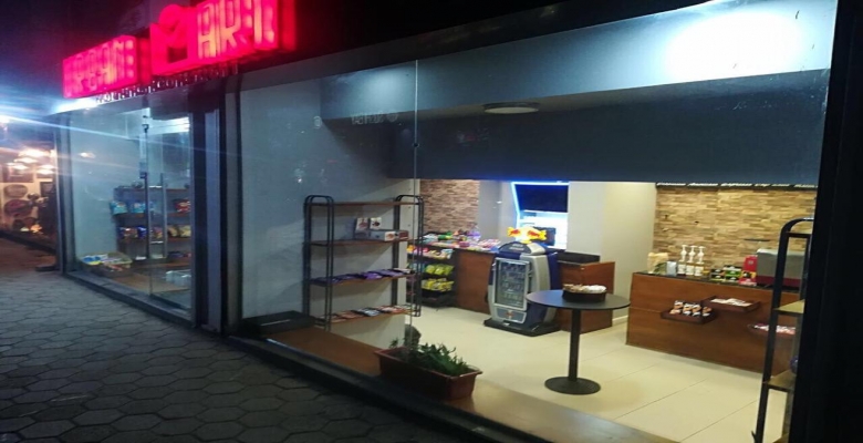 محل للبيع - بالزمالك