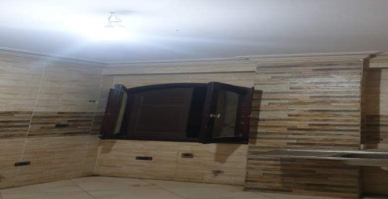 شقه داخل فيلا للايجار ف التجمع الخامس