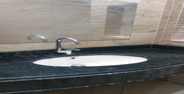 شقه داخل فيلا للايجار ف التجمع الخامس