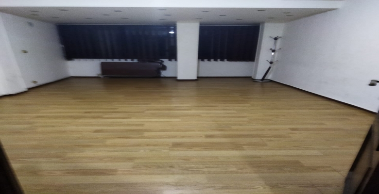 شقه بدون فرش للايجار بالزمالك