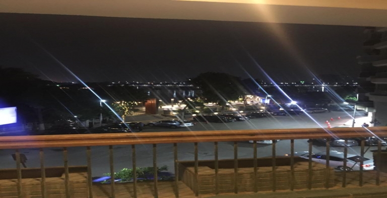 شقه للايجار على النيل فى الزمالك / Apartment for rent on the Nile in Zamalek.