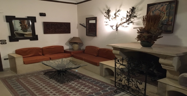 شقه للايجار على النيل فى الزمالك / Apartment for rent on the Nile in Zamalek.