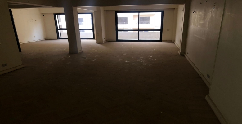 شقه بدون فرش للايجار بالمهندسين