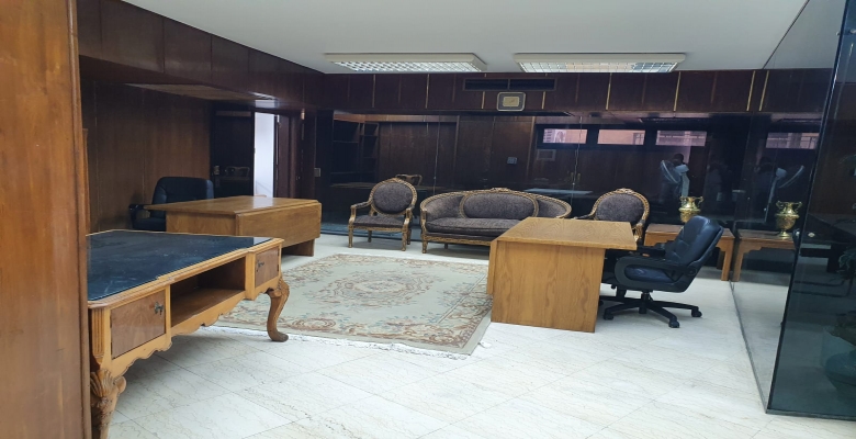 مكتب مفروش بالكامل للإيجار - الزمالك