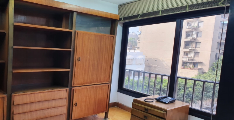 مكتب مفروش بالكامل للإيجار - الزمالك