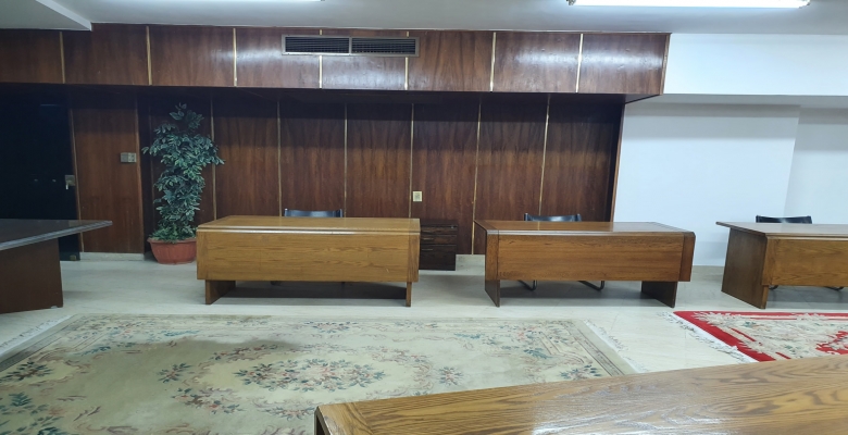 مكتب مفروش بالكامل للإيجار - الزمالك