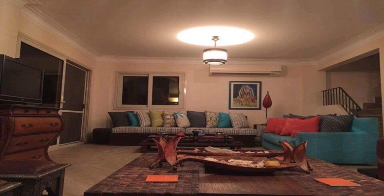 فيلا للايجار في قرية لافيستا بالعين السخنه 4 غرف