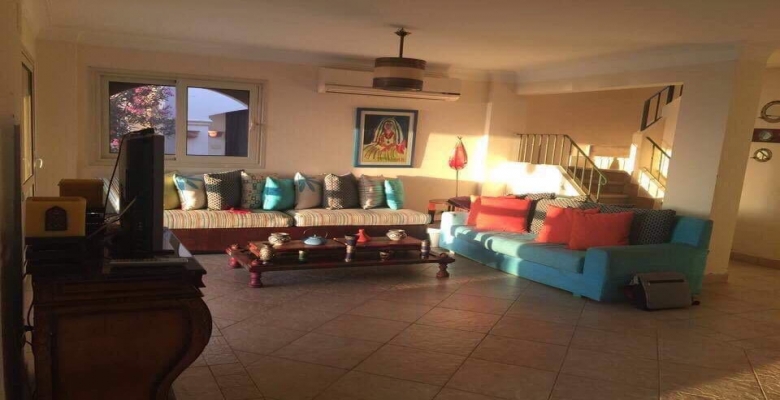 فيلا للايجار في قرية لافيستا بالعين السخنه 4 غرف