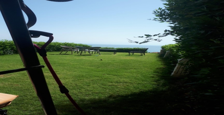 فيلا للايجار في قريه تلال بالعين السخنة 3 غرف