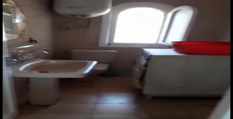 فيلا للايجار فى مارينا 3 منطقة 9 فى الساحال الشمالى صف اول بحر