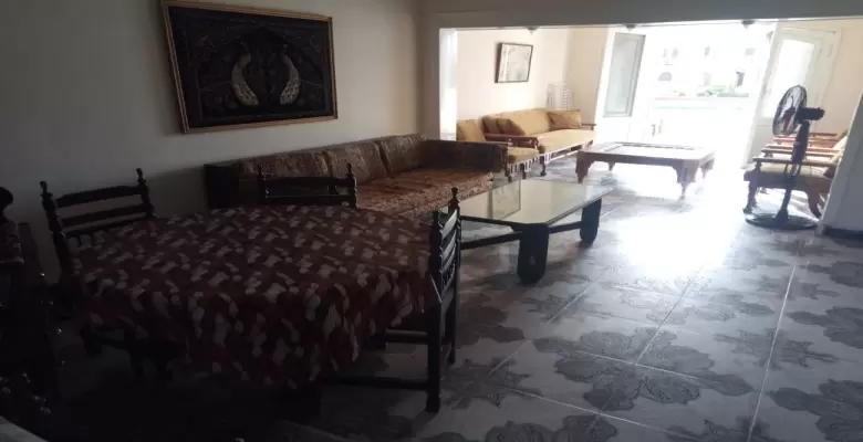 شاليه للايجار بمارينا بوابة 1 الساحل الشمالى