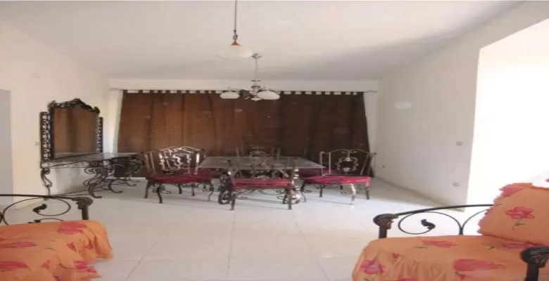 شالية للايجار بمارينا - الساحل الشمالي / A chalet is available for rent in Marina - North Coast