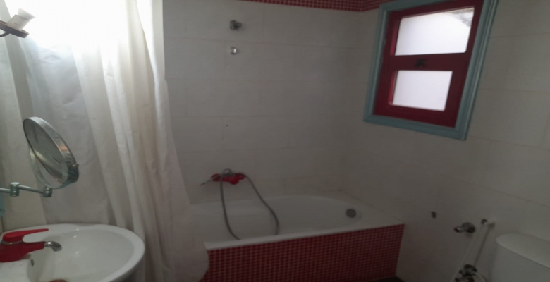 شقة للإيجار بالزمالك تصلح سكني و اداري