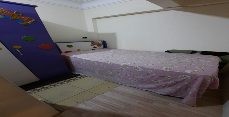 شقه للايجار على النيل بالزمالك