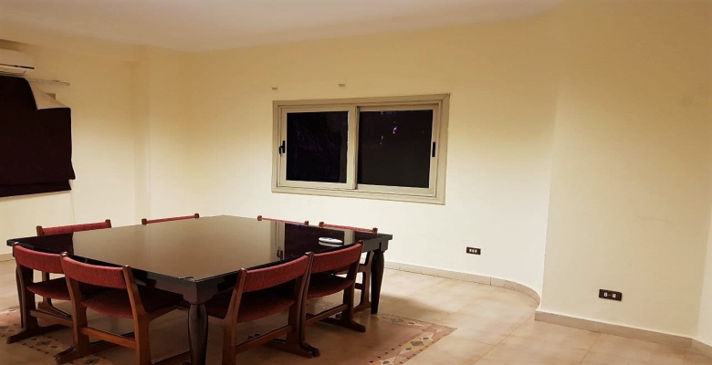 شقه للايجار بالتجمع الخامس