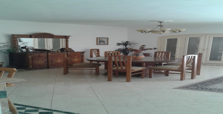 فيلا للايجار بمارينا -  الساحل الشمالي