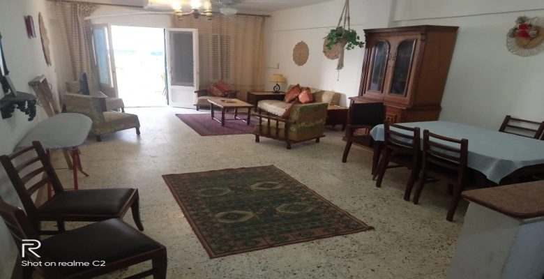 فيلا  للإيجار بالساحل الشمالي _ جرين بيتش
