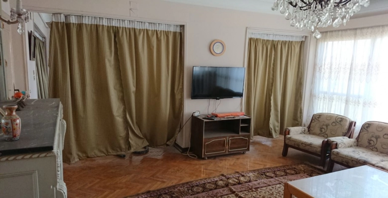 شقة للايجار بالمهندسين - شارع دمشق / Apartment for rent in Mohandeseen - Damascus Street.