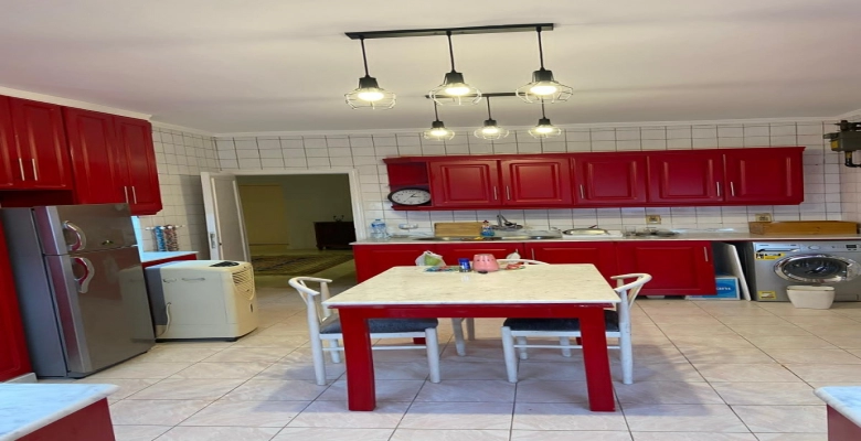 شقه للايجار بالزمالك ( الجزيرة الوسطي ) / Apartment for rent in Zamalek (Central Island)