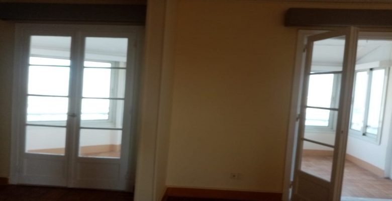 المعهد السويسري شقة للايجار فى الزمالك