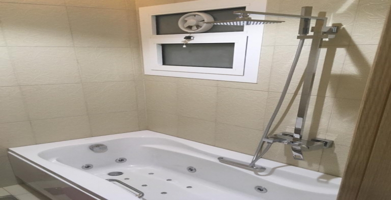 شقة للايجار مفروشة في حي العجوزة تشطيب الترا سوبر لوكس