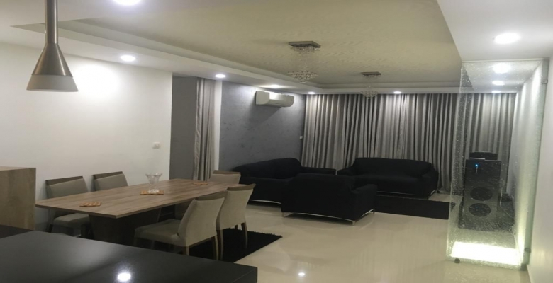 شقة للايجار مفروشة في حي العجوزة تشطيب الترا سوبر لوكس