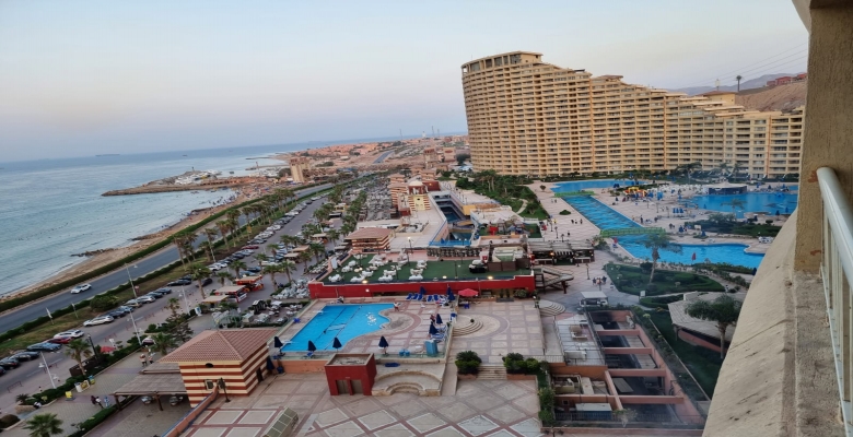 شالية للايجار بورتو السخنه خوفو