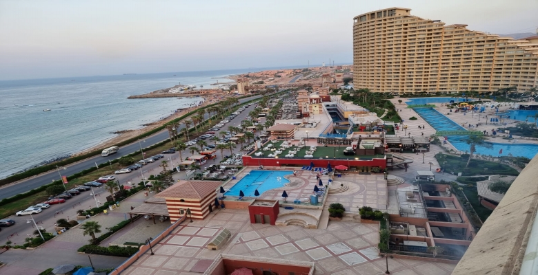 شالية للايجار بورتو السخنه خوفو