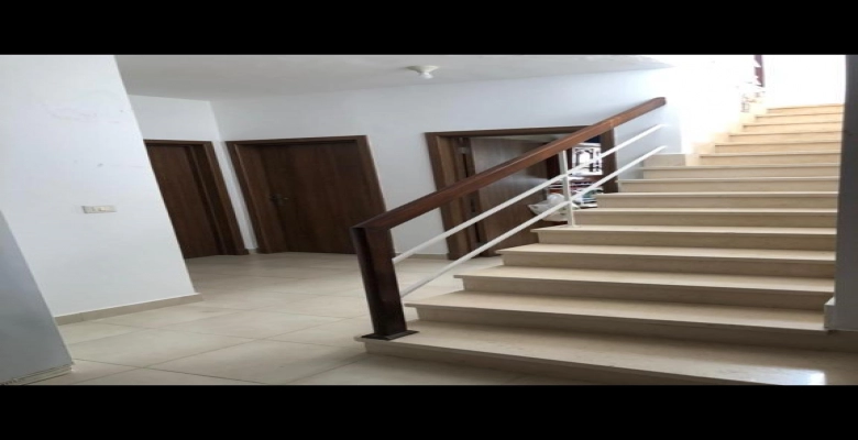 شاليه للايجار في امواج / Chalet for rent in Amwaj