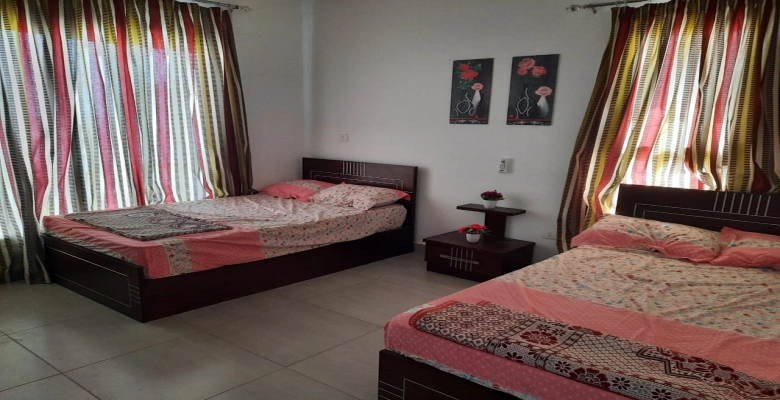 شاليه للايجار بقرية امواج الساحل الشمالي / Chalet for rent in Amwaj North Coast