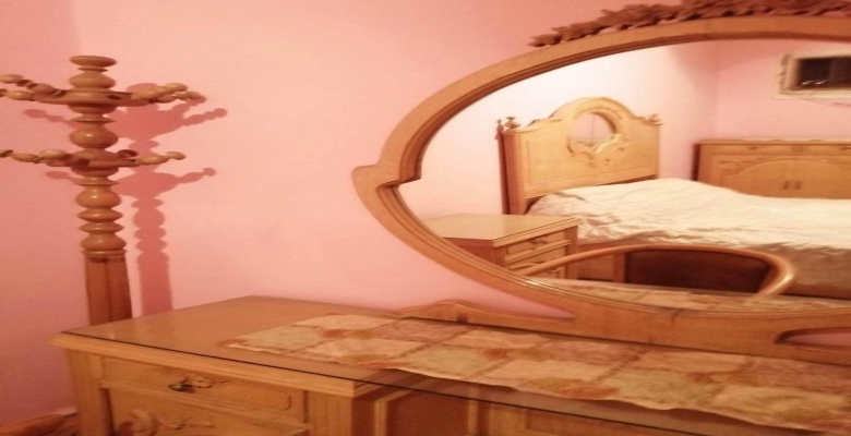 شقة مفروشة للإيجار في الدقي شارع مصدق 150م