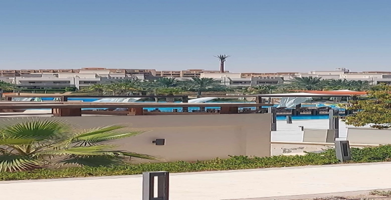 شاليه للايجار في قرية امواج الساحل الشمالي    Chalet for rent in Amwaj Village, North Coast