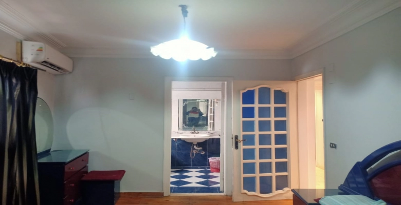 شقة مفروشة  للايجار فى الزمالك شارع ابو الفدا 120 متر | Furnished apartment for rent in Zamalek, Abu Feda Street,