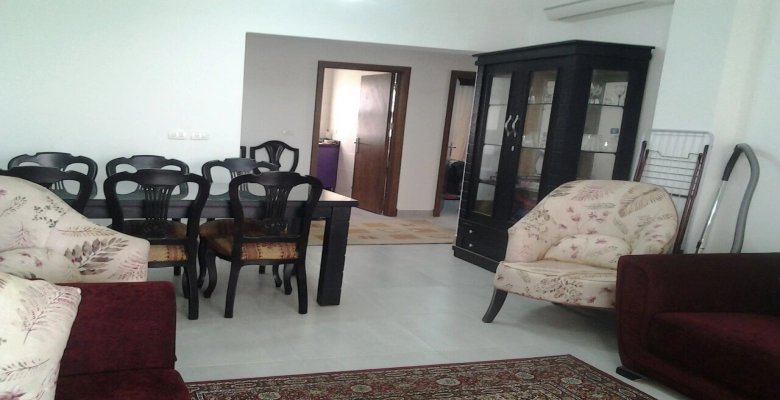 شاليه للايجار في أمواج .Chalet for rent in Amwaj.