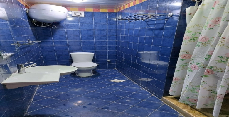 شاليه للأيجار في بورتو مارينا . Chalet for rent in Porto Marina