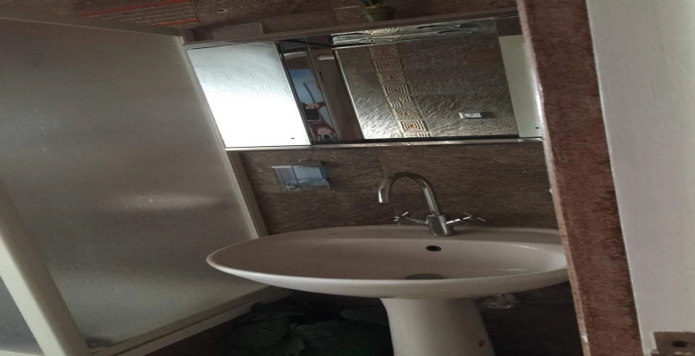 شقة مفروشة بموقع متميز قريب من الخدمات بالقرب من منطقة المهندسين