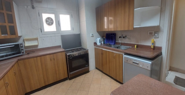 شقه للبيع او الايجار بالمهندسين - شارع طنطا / Apartment for sale or rent in Mohandeseen - Tanta Street