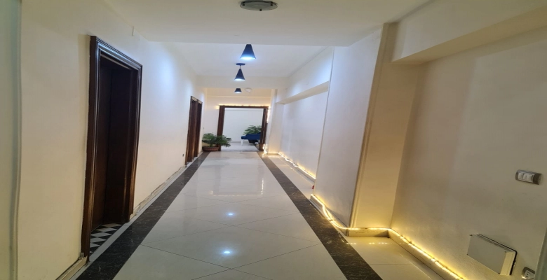 مكتب للايجار في الدقي / An office for rent in El Dokki