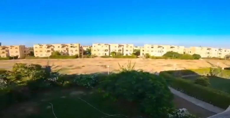 شاليه للايجار دور ثاني علوي بمارينا الساحل الشمالي منطقه ٣١ / A second floor chalet is available for rent in Marina - North coast, in Zone 31