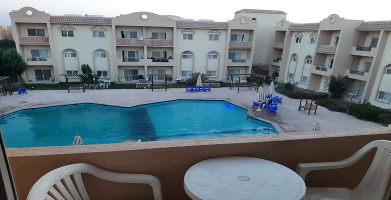 شاليه للايجار بقرية اكواريوس - العين السخنة