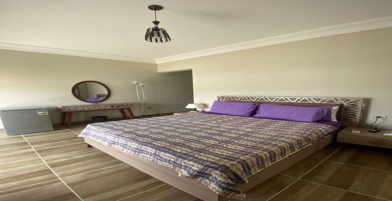 شاليه للايجار في لافيستا راس الحكمة - / A chalet for rent in La Vista ras Al Hikma -