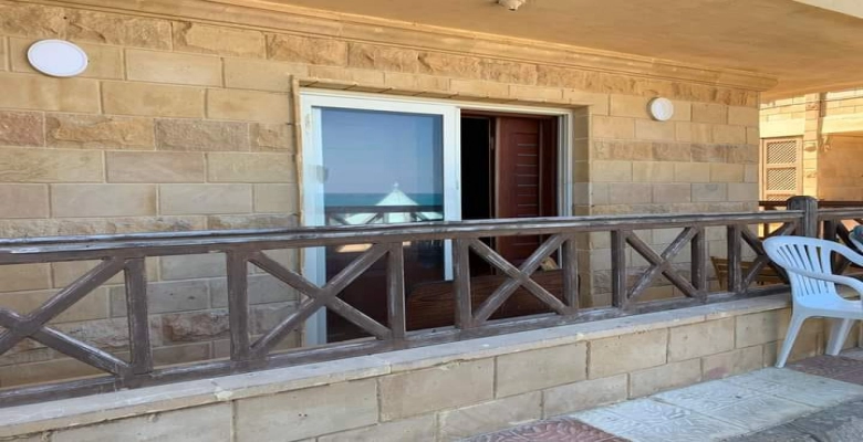 شاليه استديو للايجار في لازوردي باي - الساحل الشمالي /  A studio chalet is available for rent in Lazurde Bay, North Coast