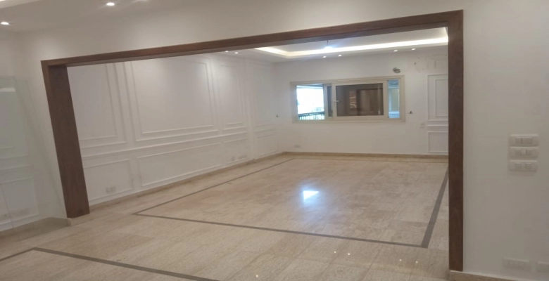 شقة للايجار في شارع أحمد مظهر - الزمالك / Apartment for rent on Ahmed Mazhar Street - Zamalek