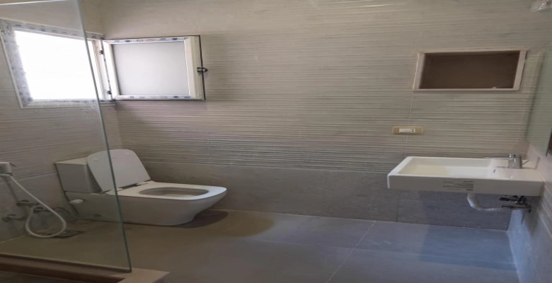 (فيلا للايجار) بمارينا الساحل الشمالي