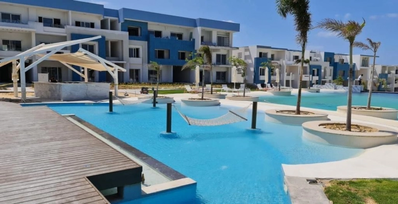 شاليه للايجار في فوكا باي - موقع مميز | الجمهورية للعقارات