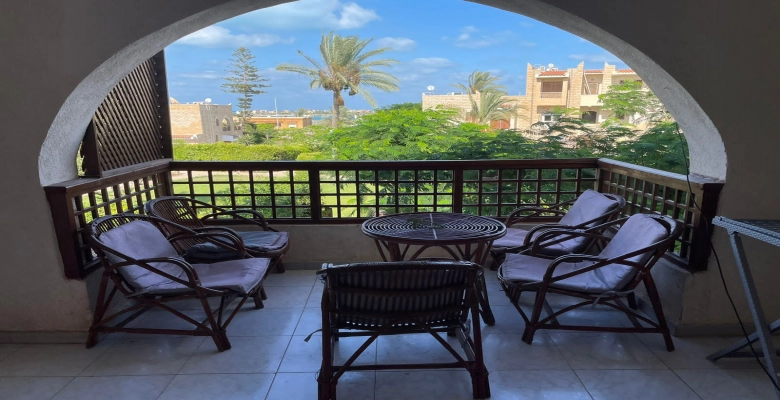 شالية للايجار فى مارينا 4  algomhoria