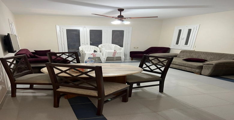 شاليه للإيجار في الساحل الشمالي في قرية مينا 4