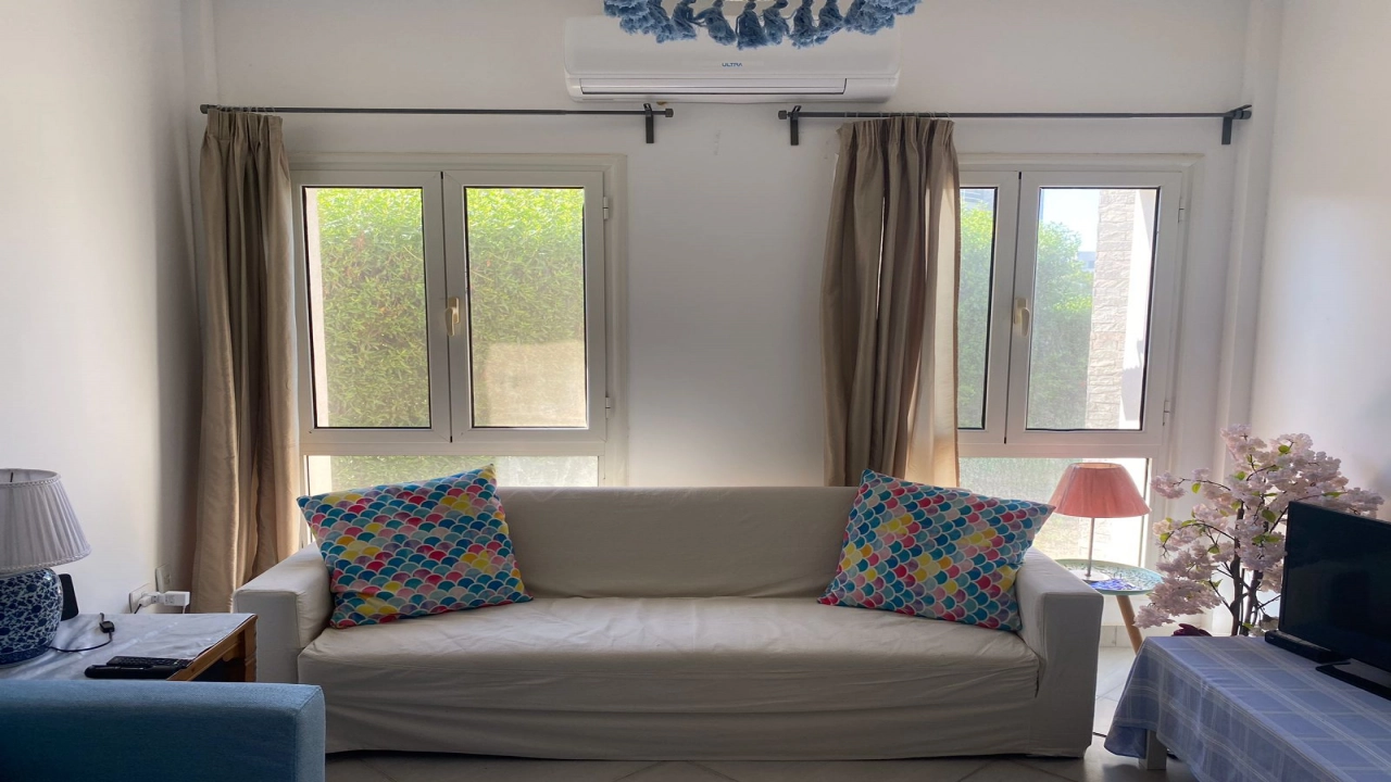 شالية للإيجار في قرية امواج الياحل الشمالي